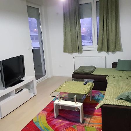 Modern Apartment Banja Luka Esterno foto